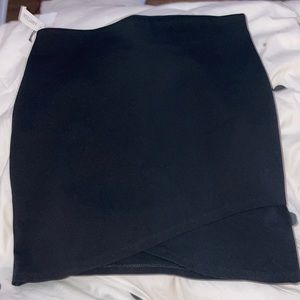 Sunday Best aritzia Skirt with Tags still on